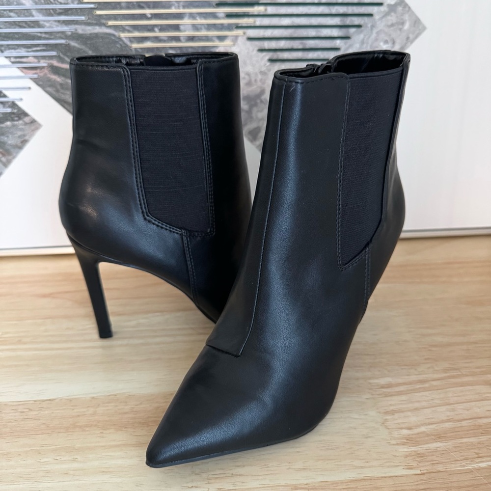INC Size 8 M Elegant Black SM Ankle Boots Katalina Pointed-toe high heels